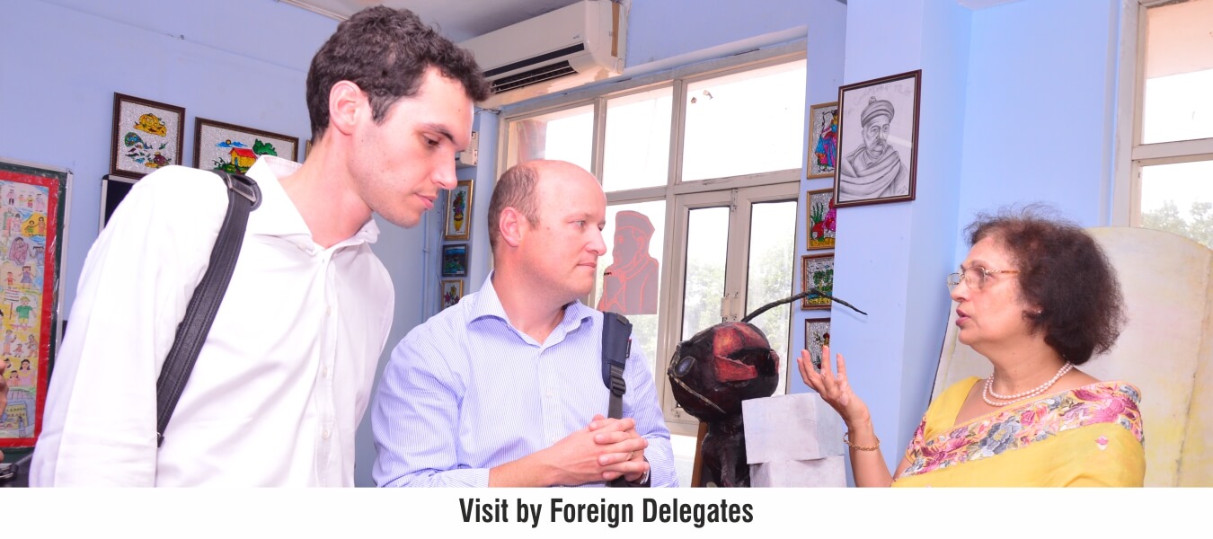 Foreign delegates visit in Richmondd global school new Delhi